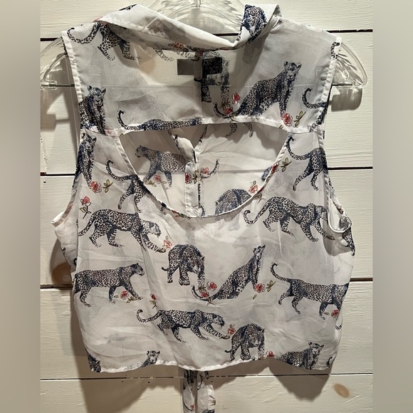 Pretty Little Liars by Aeropostale XL sheer sleeveless top, open back, EUC - Picture 3 of 9